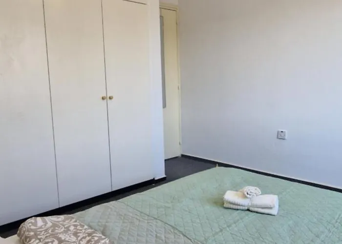 Superior Serenity Near Coral Bay